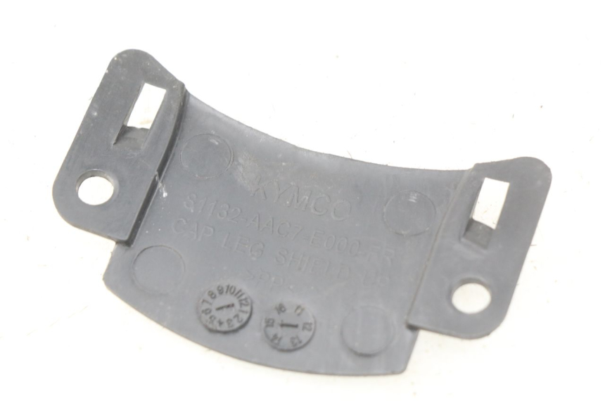 photo de Giunzione carena anteriore superiore KYMCO AGILITY FR 2T 50 (2012 - 2017)