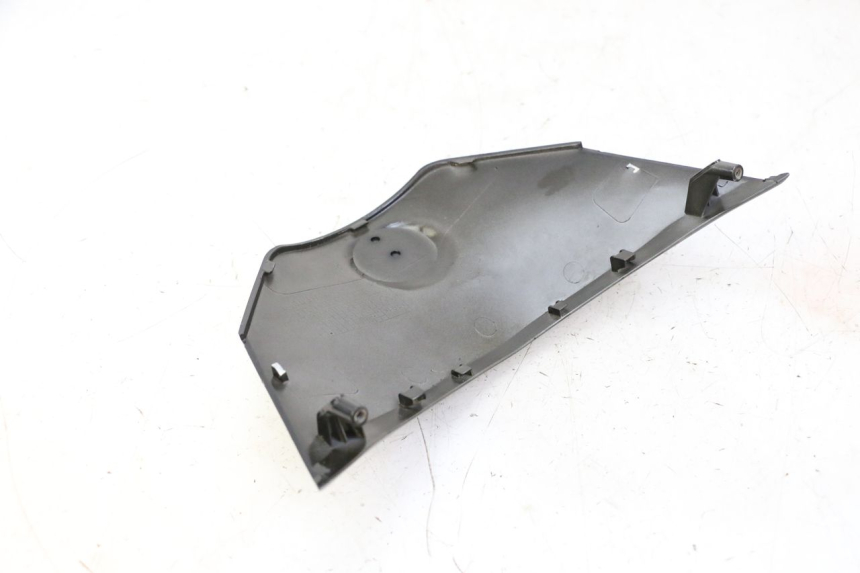 photo de GIUNZIONE CARENA ANTERIORE SUP SYM CROX 4T 50 (2016 - 2023)