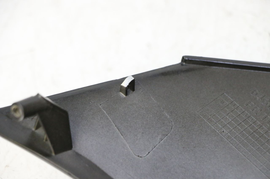 photo de GIUNZIONE CARENA ANTERIORE SUP SYM CROX 4T 50 (2016 - 2023)