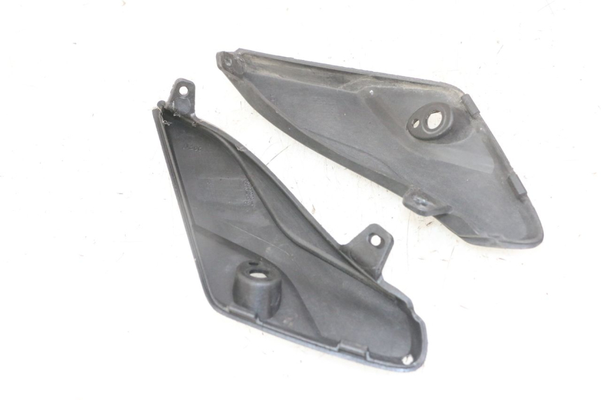 photo de CARENA ANTERIORE CONGIUNZIONE PIAGGIO IE MP3 YOURBAN 300 (2011 - 2016) - Vista d'insieme del prodotto