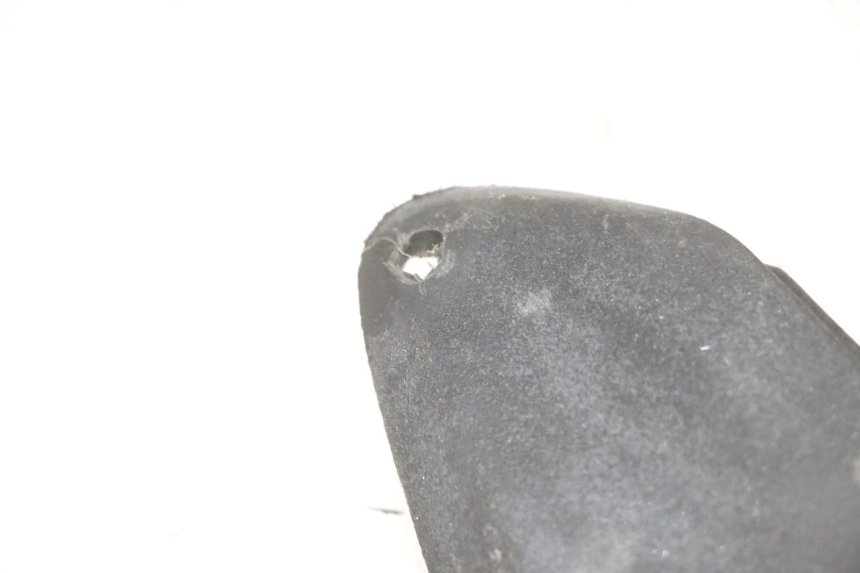 photo de CARENA ANTERIORE CONGIUNZIONE PIAGGIO IE MP3 YOURBAN 300 (2011 - 2016) - Stato della superficie e materiale