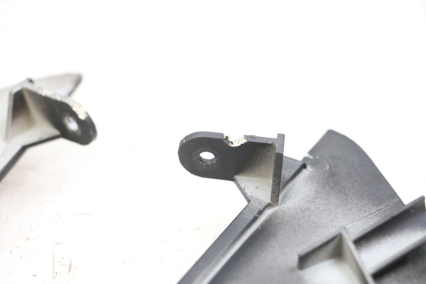 photo de CARENA ANTERIORE CONGIUNZIONE KYMCO DINK STREET 125 (2009 - 2014)