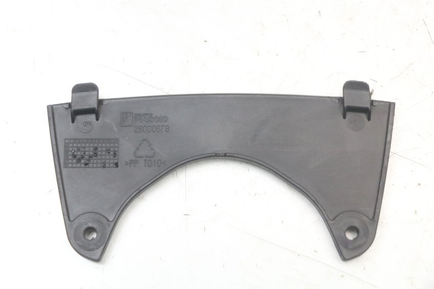 photo de CARENA ANTERIORE CONGIUNZIONE PIAGGIO MP3 HPE 350 (2018 - 2020)