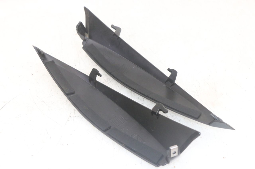 photo de CARENA ANTERIORE CONGIUNZIONE PIAGGIO MP3 HPE 300 (2019 - 2026) - Altra angolazione