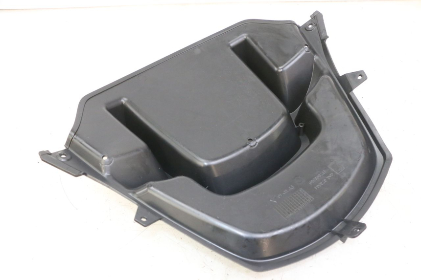 photo de CARENA ANTERIORE CONGIUNZIONE PIAGGIO MP3 LT 300 (2010 - 2016)