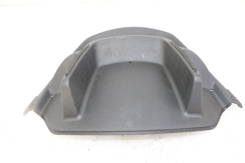 photo de CARENA ANTERIORE CONGIUNZIONE PIAGGIO MP3 LT 300 (2010 - 2016)