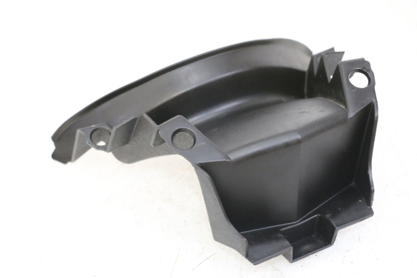 photo de GIUNZIONE CARENA ANTERIORE SUP PEUGEOT CITYSTAR 2T 50 (2018 - 2021)