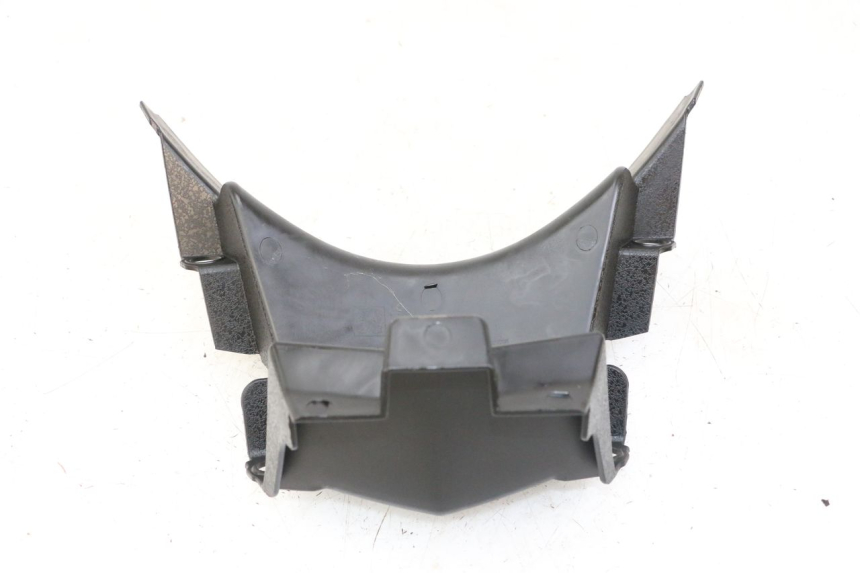 photo de GIUNZIONE CARENA ANTERIORE SUP PEUGEOT CITYSTAR 2T 50 (2018 - 2021)