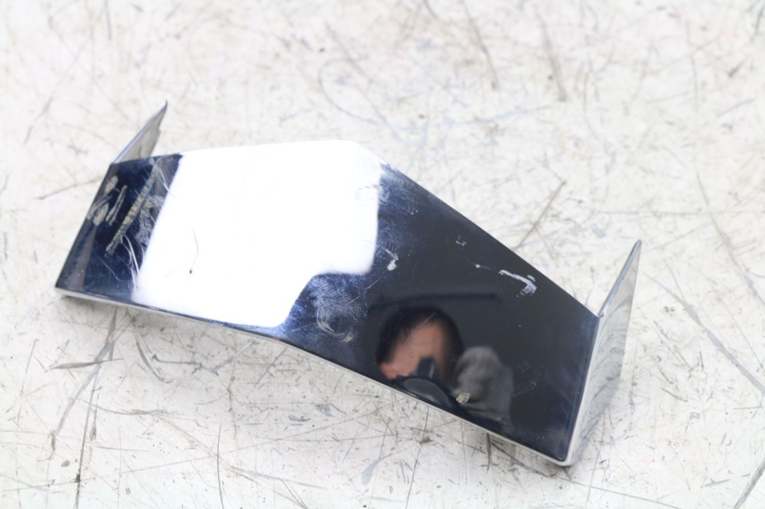 photo de Giunzione carena anteriore superiore PEUGEOT VIVACITY 125 (2010 - 2017)