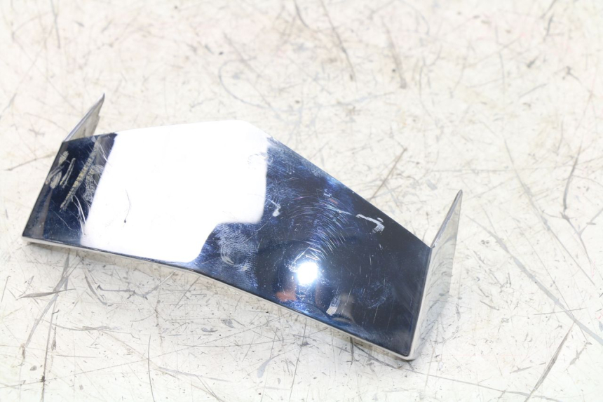 photo de Giunzione carena anteriore superiore PEUGEOT VIVACITY 125 (2010 - 2017)