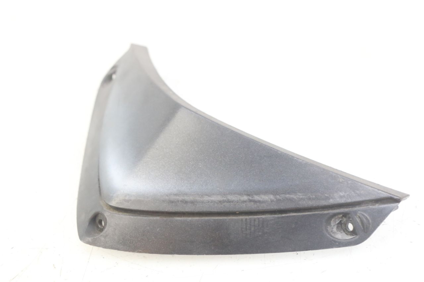 photo de GIUNZIONE CARENA ANTERIORE SUP APRILIA SR 2T 50 (2012 - 2017)