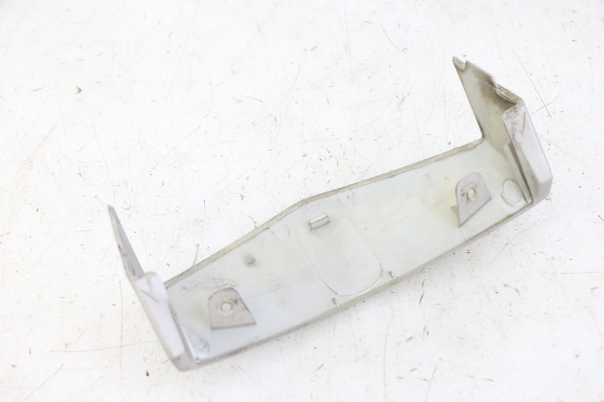 photo de GIUNZIONE CARENA ANTERIORE SUP PEUGEOT VIVACITY NEW 2T 50 (2008 - 2017)
