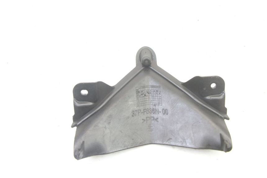 photo de GIUNZIONE CARENA ANTERIORE SUP YAMAHA X-MAX XMAX 125 (2010 - 2014)