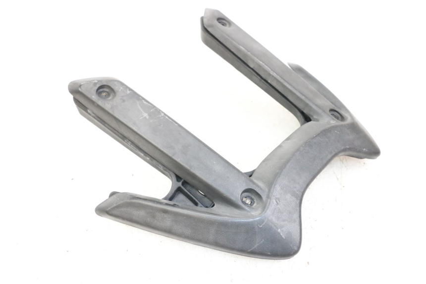 photo de Giunzione carena anteriore superiore KYMCO XCITING 250 (2006 - 2009)