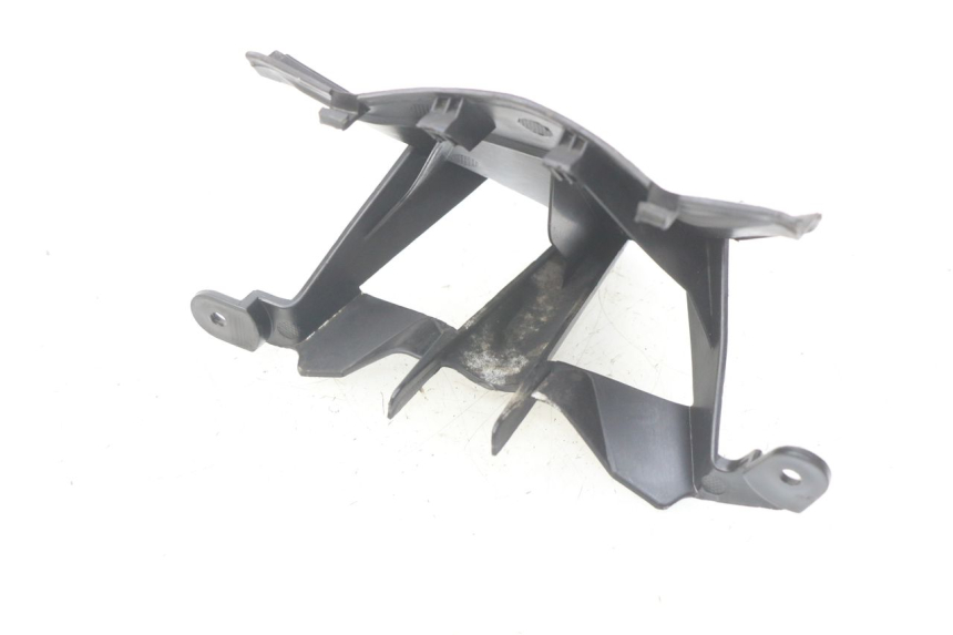 photo de GIUNZIONE CARENA ANTERIORE YAMASAKI YM T 125 (2015 - 2020)