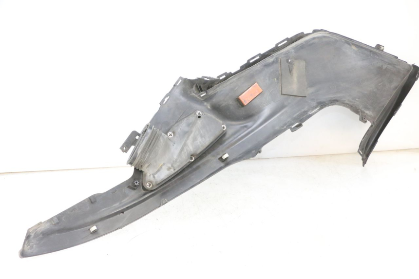 photo de CARENA PEDANA CONGIUNZIONE DESTRA SUZUKI BURGMAN 650 (2013 - 2020)