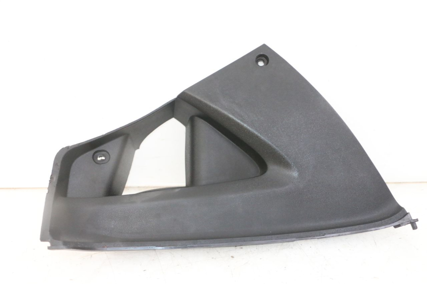 photo de Giunzione pedana destra PEUGEOT JET FORCE CARBU 50 (2003 - 2016)