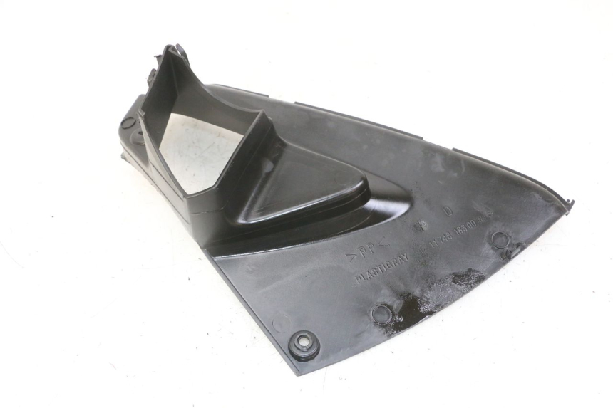 photo de Giunzione pedana destra PEUGEOT JET FORCE CARBU 50 (2003 - 2016)