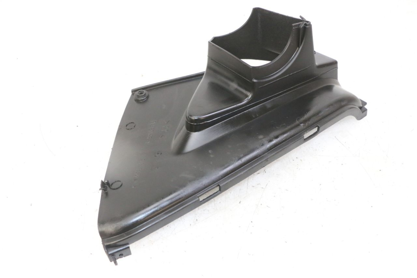 photo de Giunzione pedana destra PEUGEOT JET FORCE CARBU 50 (2003 - 2016)