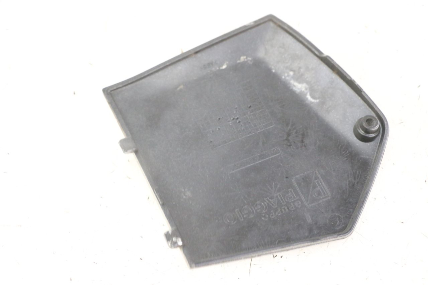 photo de CARENA PEDANA CONGIUNZIONE DESTRA PIAGGIO MP3 LT 300 (2010 - 2016)