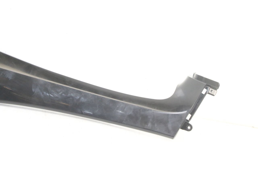 photo de CARENA PEDANA CONGIUNZIONE DESTRA PIAGGIO MP3 500 (2014 - 2016)