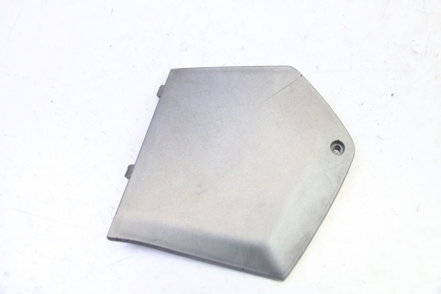 photo de GIUNZIONE PEDANA DESTRA PIAGGIO MP3 125 (2006 - 2014)