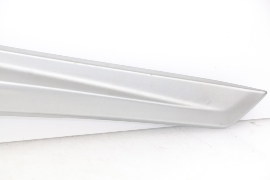 photo de GIUNZIONE PEDANA DESTRA TGB X-MOTION XMOTION 125 (2008 - 2014)