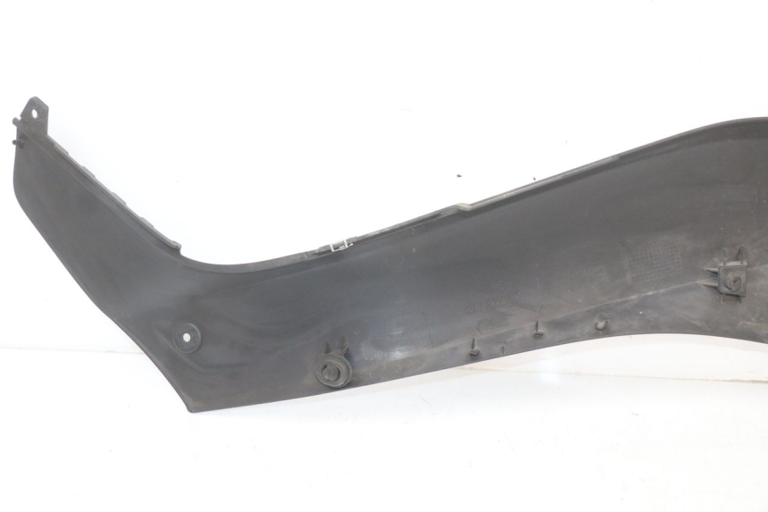 photo de GIUNZIONE PEDANA DESTRA YAMAHA XMAX X-MAX ABS 125 (2017 - 2020)