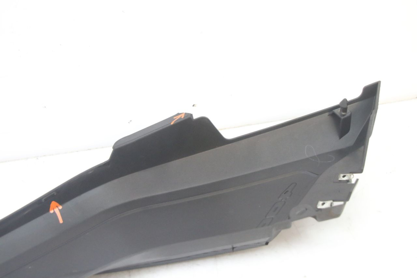 photo de Giunzione pedale destro YAMAHA YP X-MAX XMAX 400 (2014 - 2017)