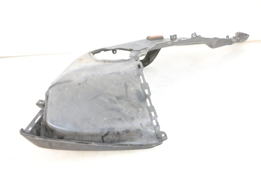 photo de CARENA PEDANA CONGIUNZIONE SINISTRA SUZUKI BURGMAN 650 (2013 - 2020)