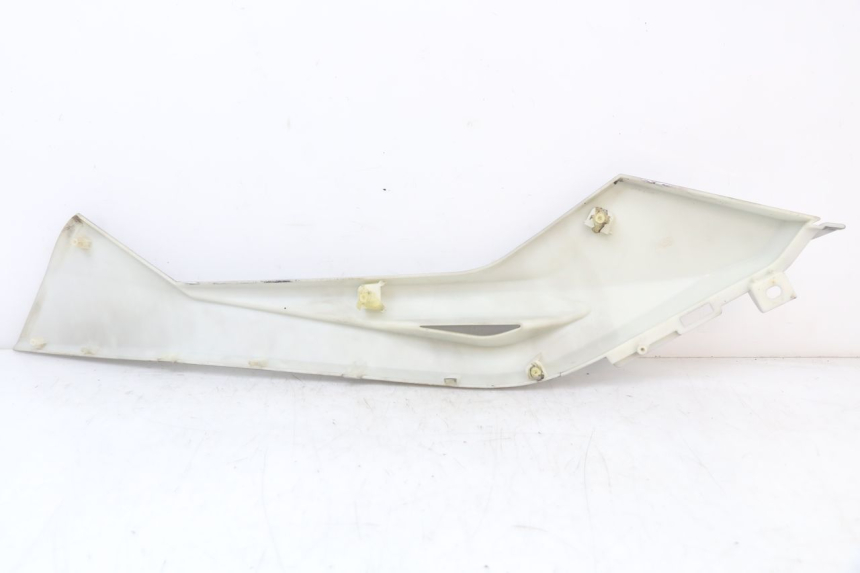 photo de CARENA PEDANA CONGIUNZIONE SINISTRA LONGJIA EASY MAX 125 (2020 - 2024)