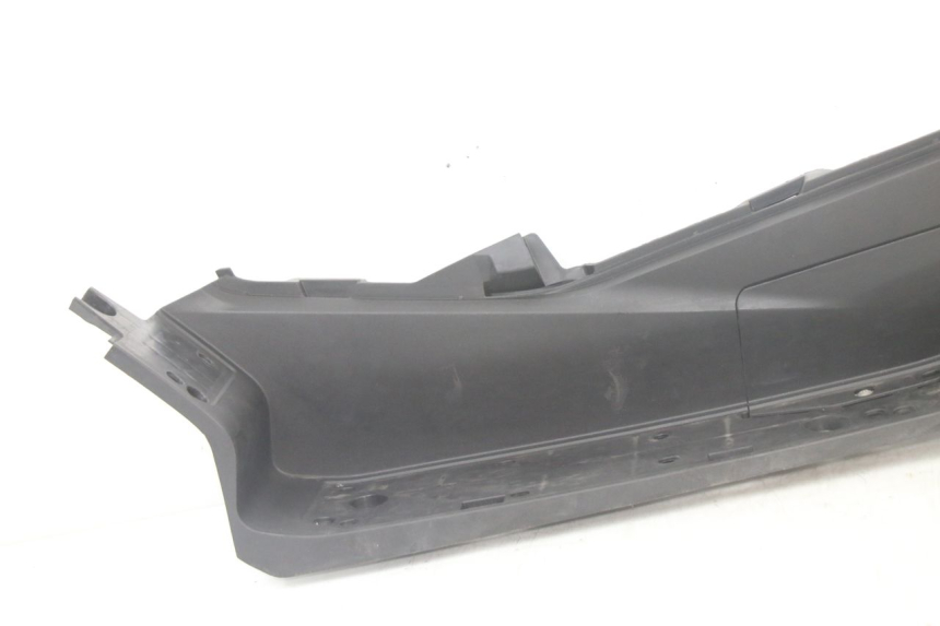 photo de CARENA PEDANA CONGIUNZIONE SINISTRA HONDA FORZA 125 (2021 - 2025)