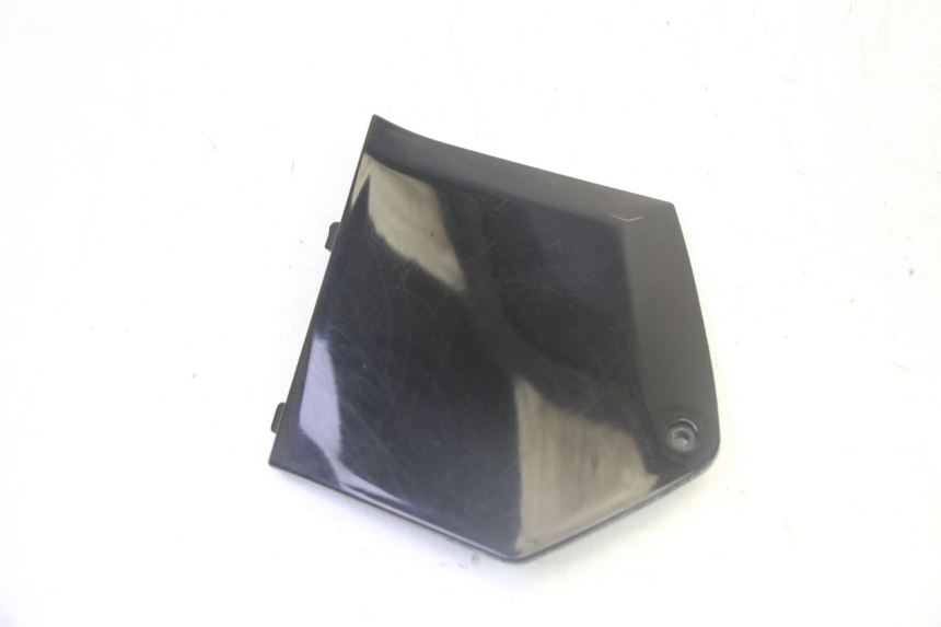 photo de CARENA PEDANA CONGIUNZIONE SINISTRA PIAGGIO MP3 500 (2011 - 2015)