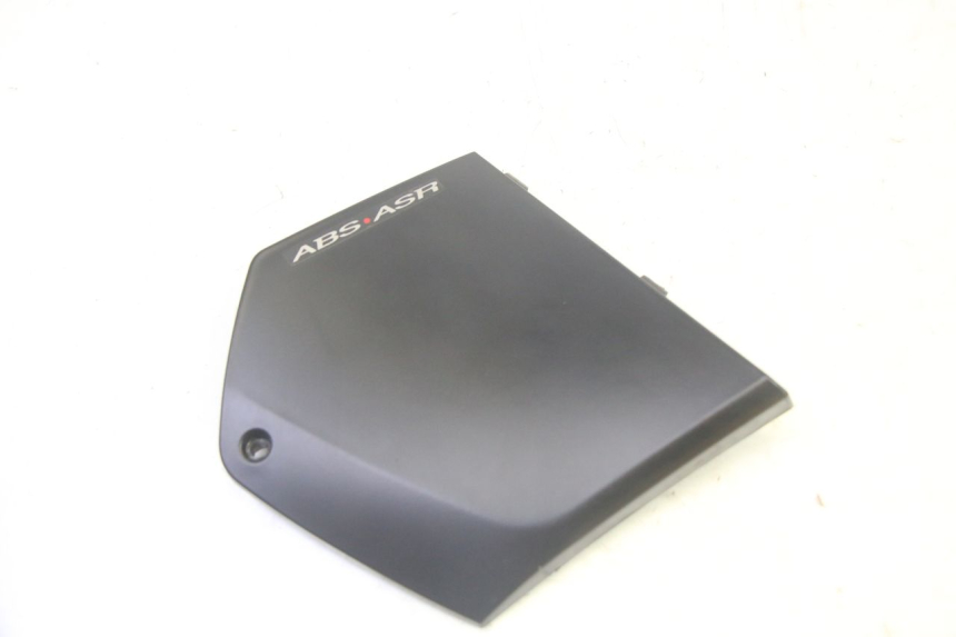 photo de CARENA PEDANA CONGIUNZIONE SINISTRA PIAGGIO MP3 500 (2016 - 2018) - Vista principale