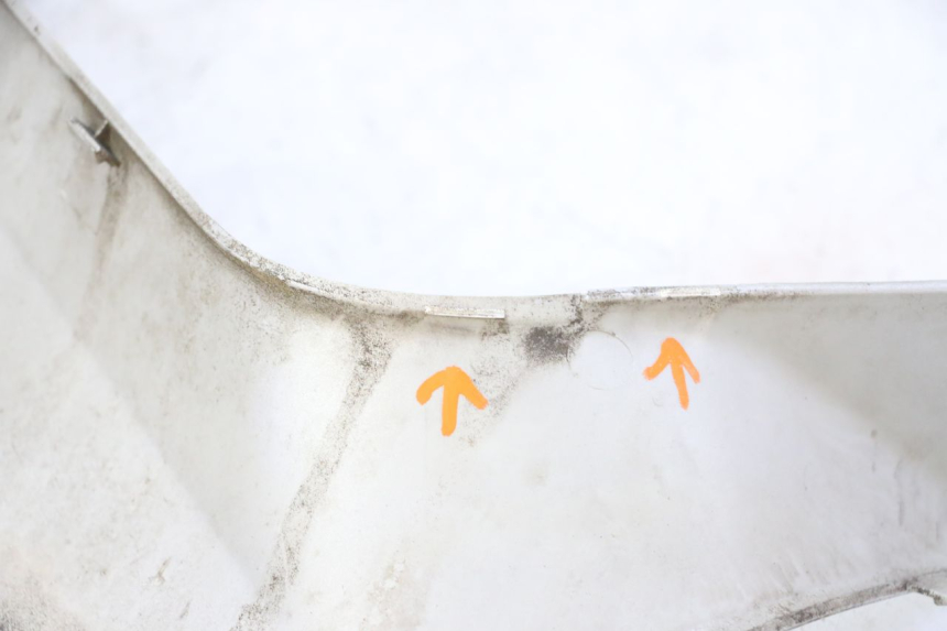 photo de CARENA PEDANA CONGIUNZIONE SINISTRA YAMAHA X-MAX XMAX 250 (2006 - 2009)