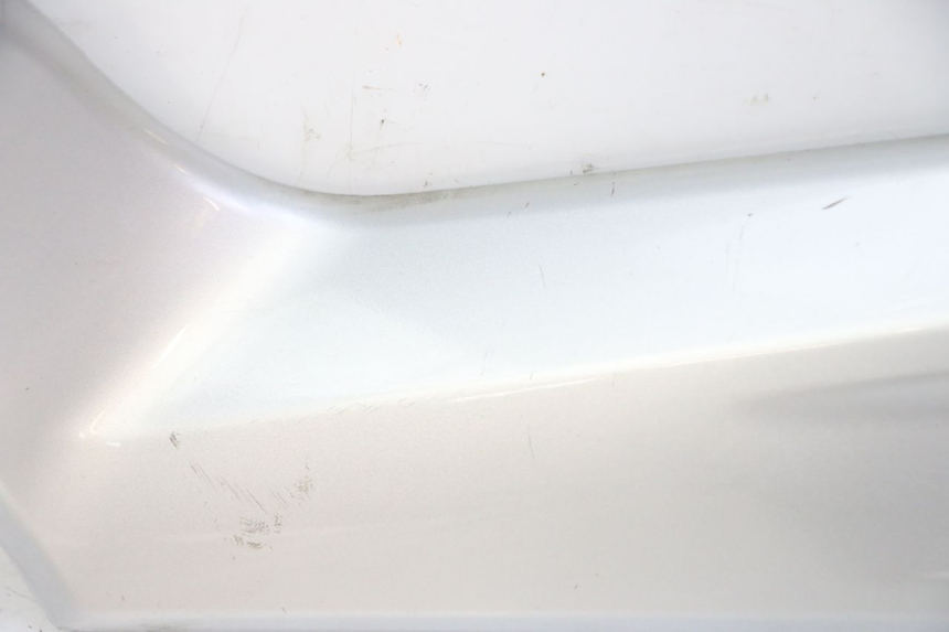 photo de CARENA PEDANA CONGIUNZIONE SINISTRA YAMAHA X-MAX XMAX 250 (2006 - 2009)