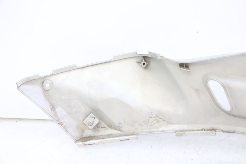 photo de CARENA PEDANA CONGIUNZIONE SINISTRA YAMAHA X-MAX XMAX 250 (2006 - 2009)