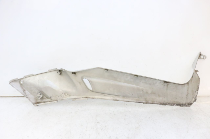 photo de CARENA PEDANA CONGIUNZIONE SINISTRA YAMAHA X-MAX XMAX 250 (2006 - 2009)