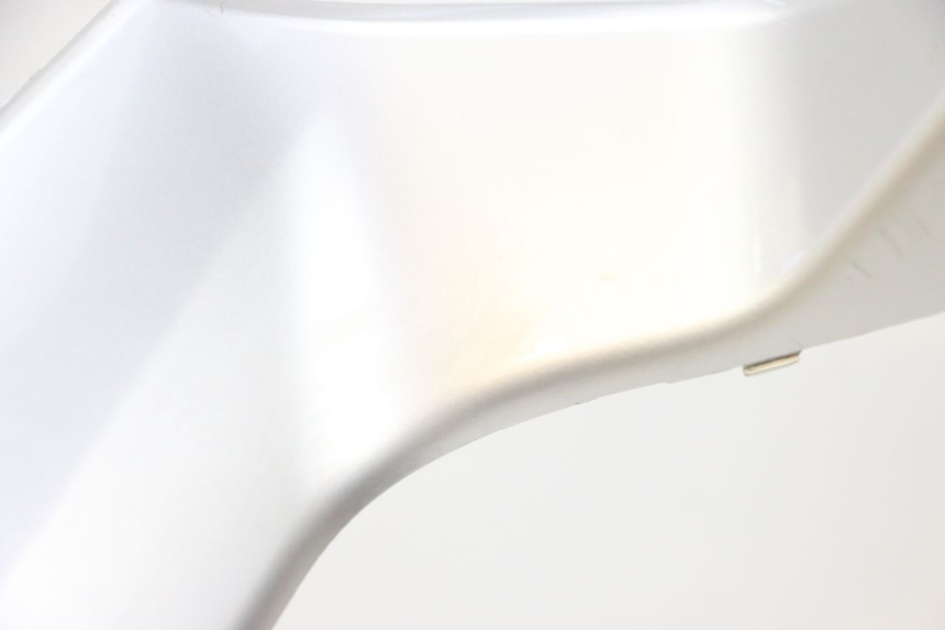 photo de JUNZIONE PEDANA SINISTRA YAMAHA XMAX X-MAX 125 (2006 - 2009) - Zoom sullo stato d'uso