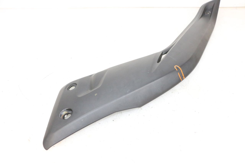 photo de Giunzione pedale sinistro YAMAHA X-MAX XMAX 125 (2010 - 2013) - Ricambio usato controllato