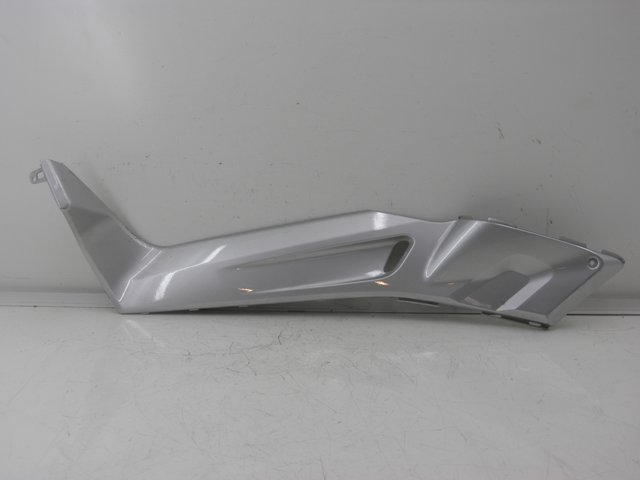 photo de JUNZIONE PEDANA SINISTRA YAMAHA XMAX X-MAX 125 (2006 - 2009)