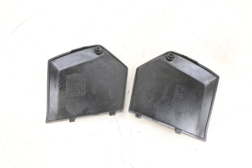 photo de GIUNZIONE PEDANA PIAGGIO MP3 RL 250 (2007 - 2010) - Primo piano tecnico