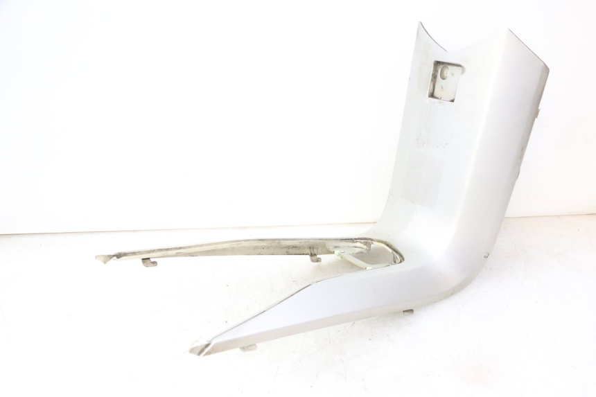 photo de CARENA PEDANA CONGIUNZIONE PEUGEOT SATELIS 125 (2006 - 2009)