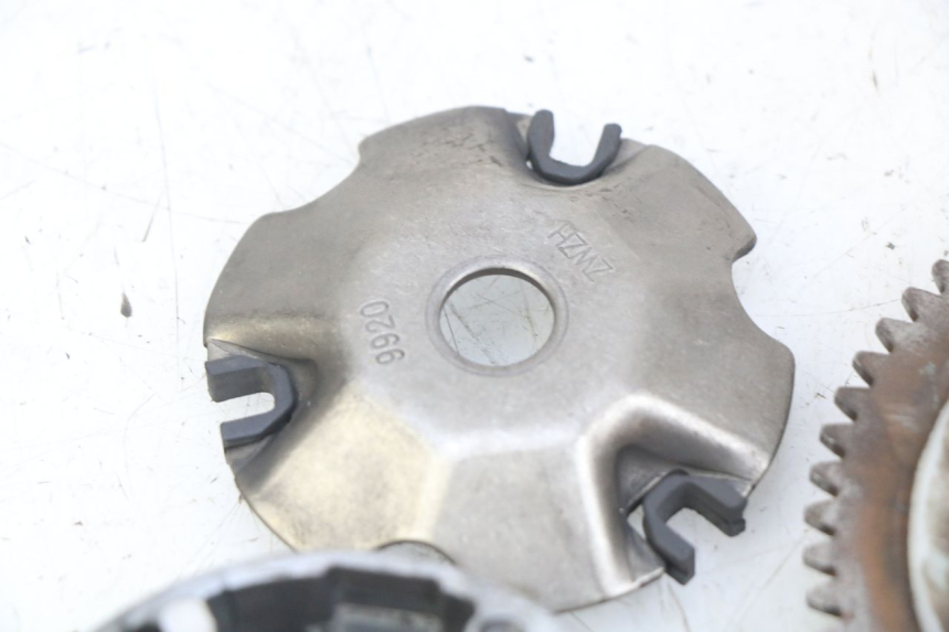 photo de KIT FRIZIONE VARIATORE UNIVERSAL BIKE RETRO 50 (2019 - 2023) - Caratteristiche distintive