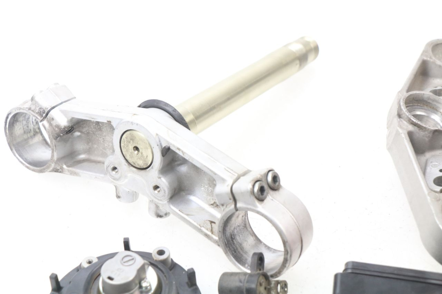 photo de KIT CHIAVE SERRATURA CDI NEIMAN YAMAHA FJR ABS 1300 (2006 - 2012)