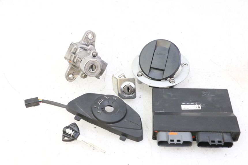 photo de KIT SERRATURE CDI SUZUKI GSR 750 (2011 - 2017)