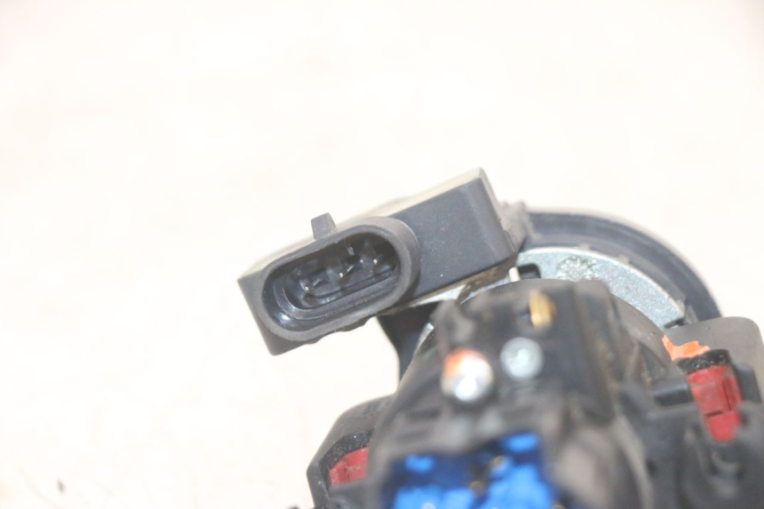 photo de KIT SERRATURE CDI PIAGGIO MP3 HPE 300 (2019 - 2026) - Ispezione visiva dettagliata