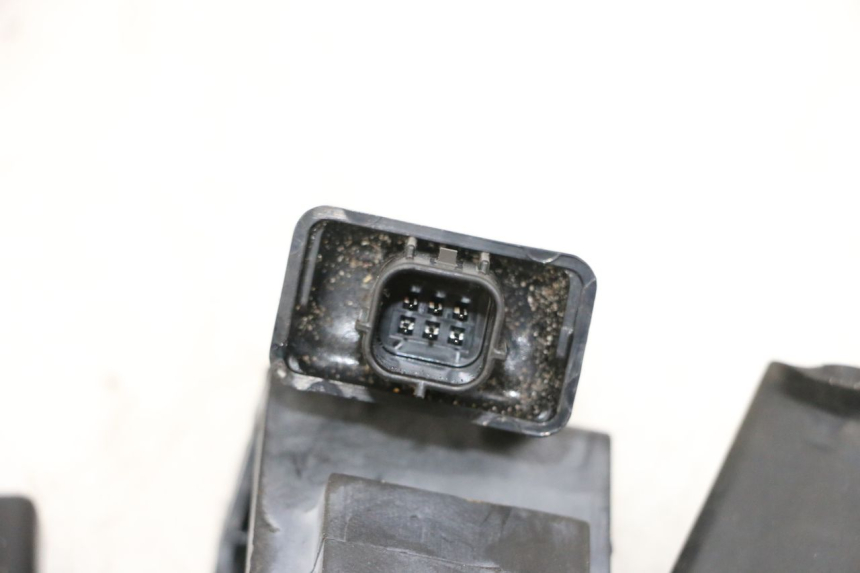 photo de KIT SERRATURE CDI YAMAHA NEO'S CORE 1 (2022 - 2026) - Zoom sui componenti