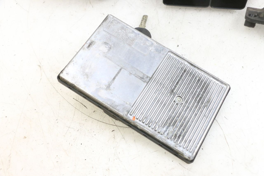 photo de KIT SERRATURE CDI BMW R RT ABS 1200 (2010 - 2014) - Focus sulla struttura