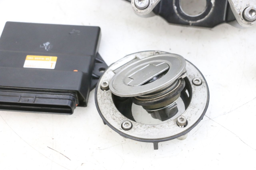 photo de KIT CHIAVE SERRATURA CDI NEIMAN YAMAHA TDM ABS 900 (2002 - 2014)